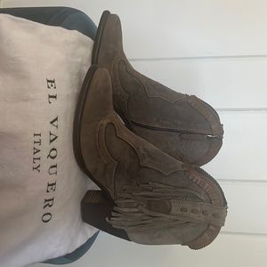 EL Vaquero dusty brown ankle boots size 9